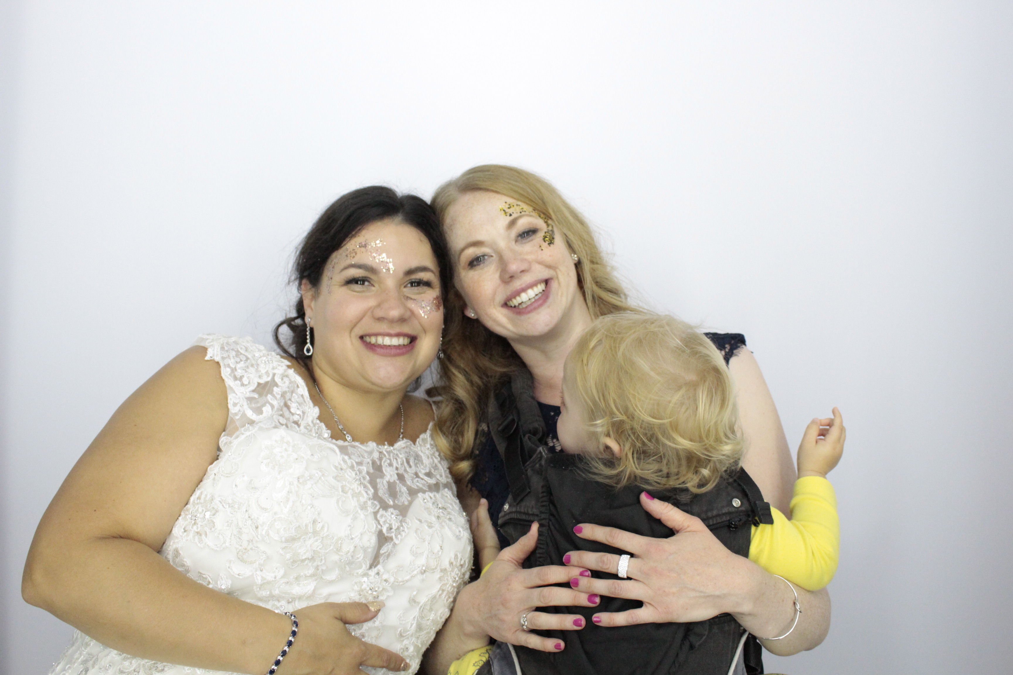 James and Natalie’s Wedding | View more photos from the event at gallery.myphotoboothexperience.co.uk/u/MyPhotoBoothExperienceLtd/James-and-Natalie’s-Wedding